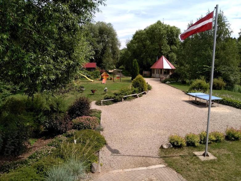 Viesu Nams Zala Sala Hotel Litavniki Bagian luar foto